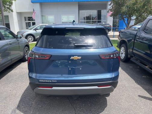 Lakeshore Blue Metallic 2025 Chevrolet Equinox 1LT