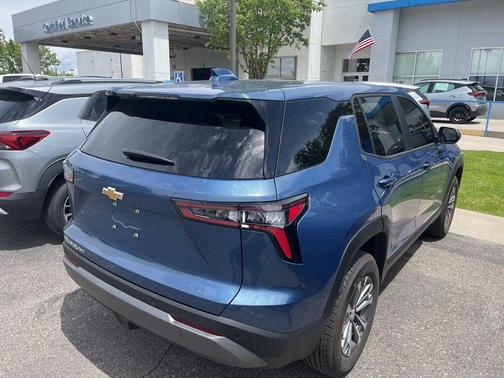 Lakeshore Blue Metallic 2025 Chevrolet Equinox 1LT