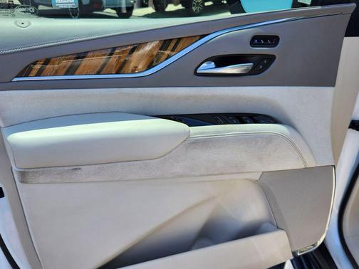 2021 Cadillac Escalade Sport Platinum