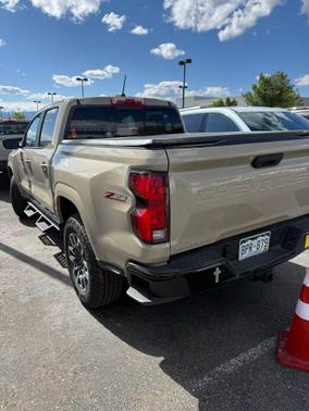 Sand Dune Metallic 2023 Chevrolet Colorado Z71
