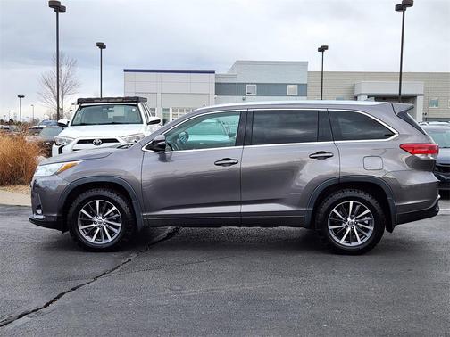 2017 Toyota Highlander XLE