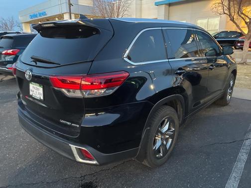 2019 Toyota Highlander Limited