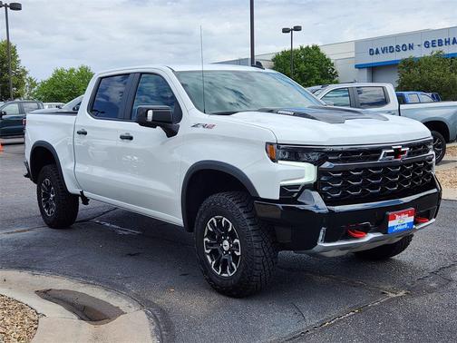 2026 Chevrolet Silverado 1500 ZR2
