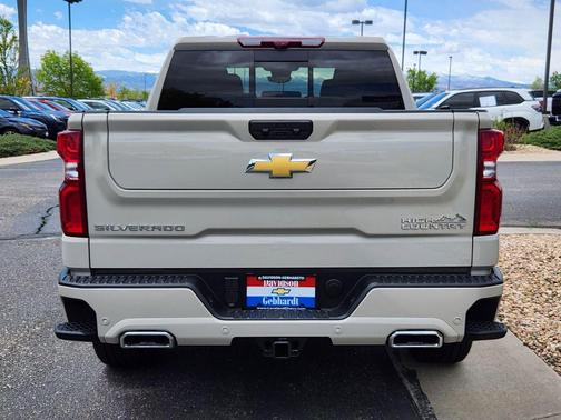 White Sands 2026 Chevrolet Silverado 1500 High Country
