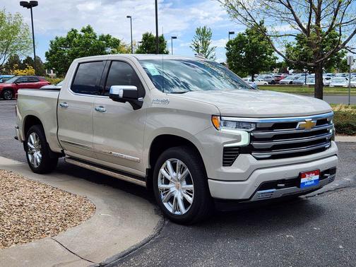 White Sands 2026 Chevrolet Silverado 1500 High Country