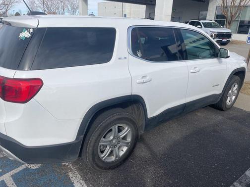 2019 GMC Acadia SLE-1