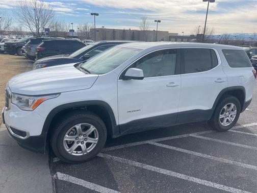 2019 GMC Acadia SLE-1