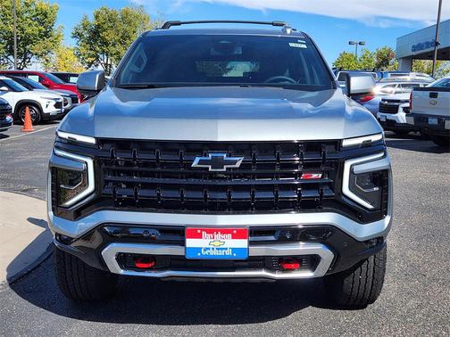 2026 Chevrolet Suburban Z71, 4WD