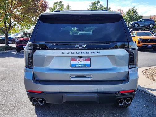 2026 Chevrolet Suburban Z71, 4WD