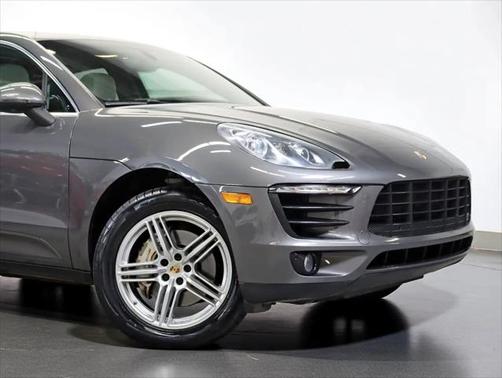 2016 Porsche Macan S