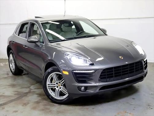 2016 Porsche Macan S