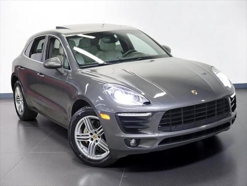 2016 Porsche Macan S