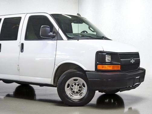 2016 Chevrolet Express 3500 3500 Cargo Extended