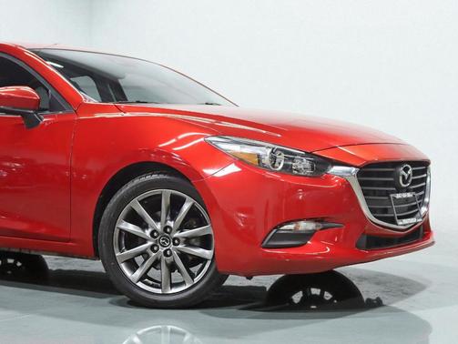 2018 Mazda Mazda3 Touring