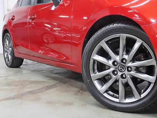 2018 Mazda Mazda3 Touring