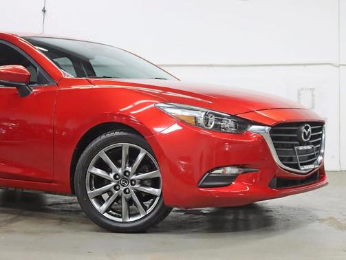 2018 Mazda Mazda3 Touring