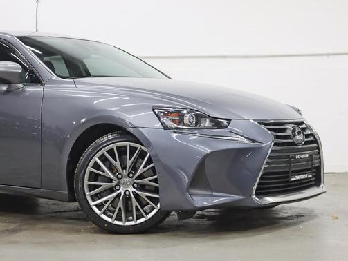 2019 Lexus IS 300 Base