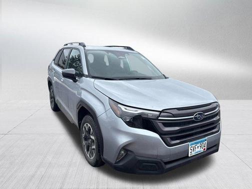 Ice Silver Metallic 2026 Subaru Forester Premium