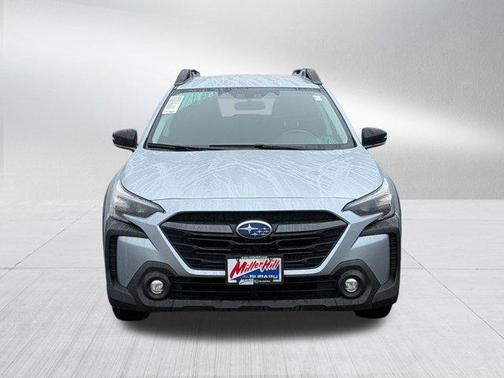 Ice Silver Metallic 2023 Subaru Outback Premium