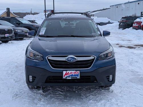 2022 Subaru Outback Premium