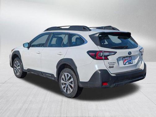 2025 Subaru Outback Base