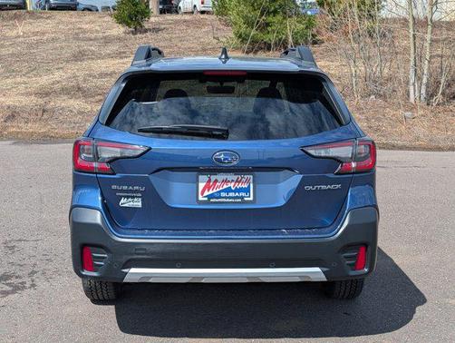 Abyss Blue Pearl 2022 Subaru Outback Limited