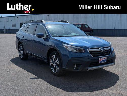 Abyss Blue Pearl 2022 Subaru Outback Limited