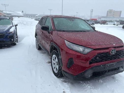 2022 Toyota RAV4 LE