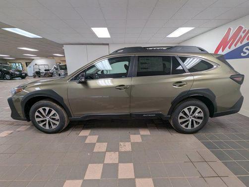 2025 Subaru Outback Premium