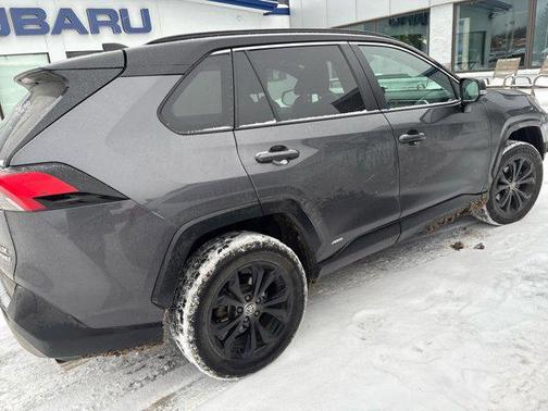 2023 Toyota RAV4 Hybrid SE