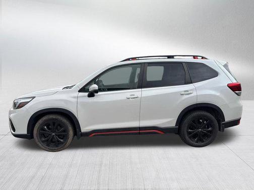 Crystal White Pearl 2021 Subaru Forester Sport