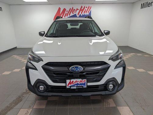 2025 Subaru Outback Base