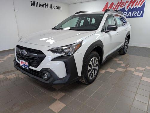 2025 Subaru Outback Base