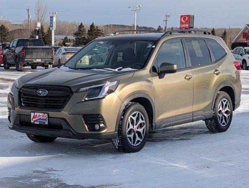 2024 Subaru Forester Premium