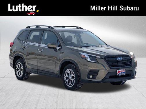 2024 Subaru Forester Premium