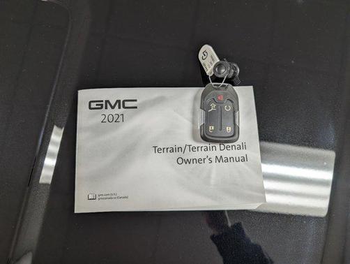 2021 GMC Terrain SLT