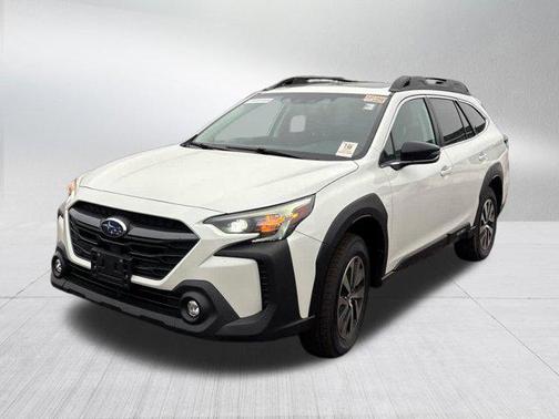 Crystal White Pearl 2023 Subaru Outback Premium