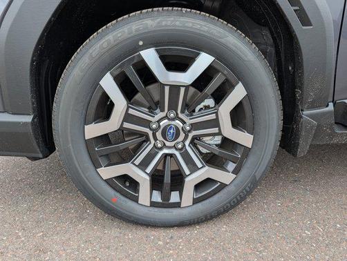 Magnetite Gray Metallic 2026 Subaru Outback Touring XT