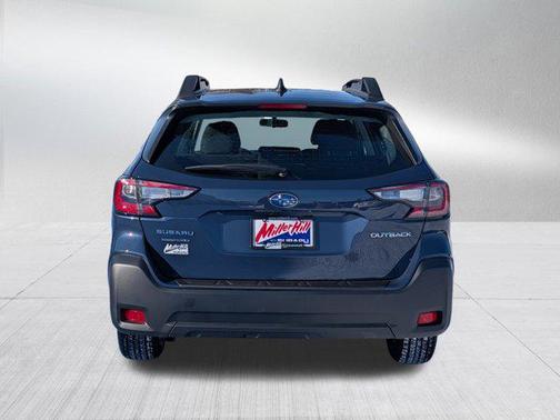 2025 Subaru Outback Base