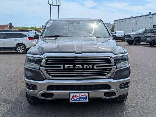 Granite Crystal Metallic Clearcoat 2022 RAM 1500 Laramie