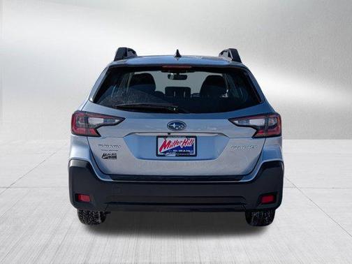 2025 Subaru Outback Base