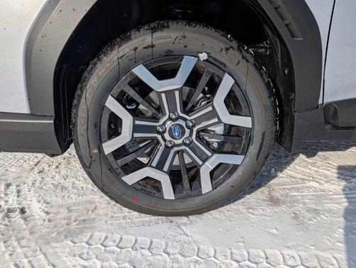 Ice Silver Metallic 2026 Subaru Outback Touring XT