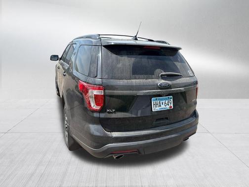Shadow Black 2018 Ford Explorer XLT