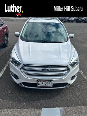 White Platinum Metallic Tri-Coat 2018 Ford Escape Titanium
