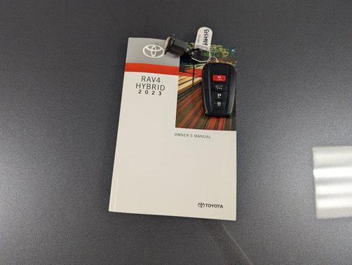 2023 Toyota RAV4 Hybrid XLE Premium