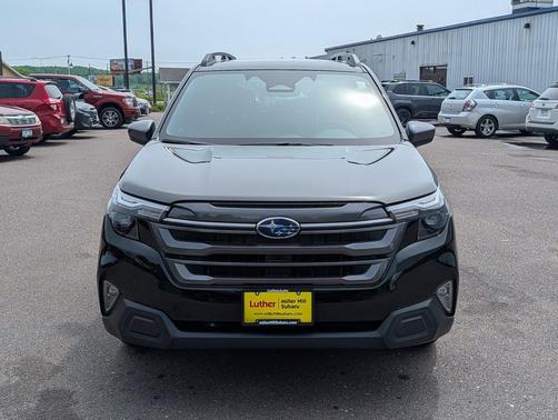 Crystal Black Silica 2026 Subaru Forester Premium