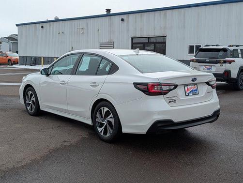 2025 Subaru Legacy Premium