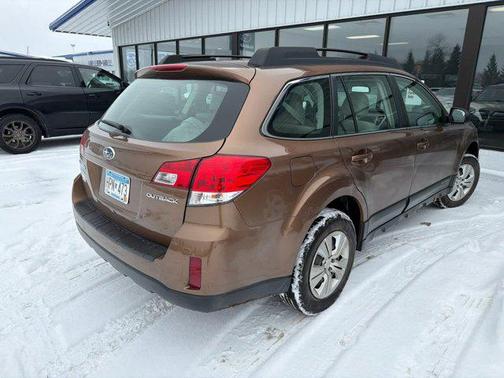 Caramel Bronze Pearl 2013 Subaru Outback 2.5i