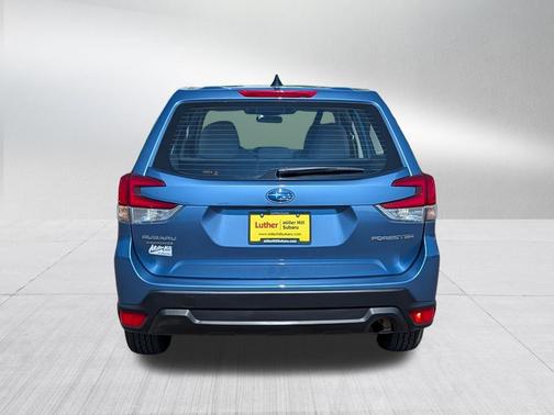 Horizon Blue Pearl 2024 Subaru Forester Base
