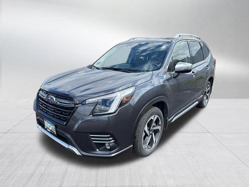 Magnetite Gray Metallic 2024 Subaru Forester Touring